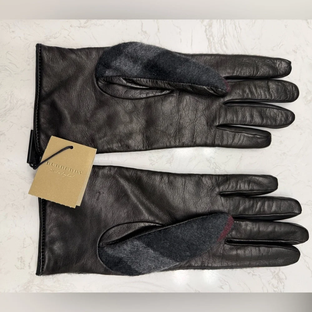 Burberry Dark Gray / Charcoal Plaid Women’s Gloves - Picture 3 of 6
